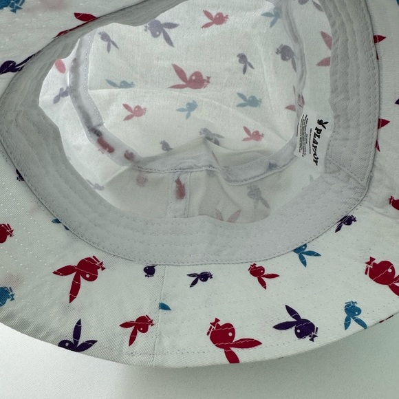 Playboy Bunny Print Bucket Hat NEVER USED! - Picture 6 of 7